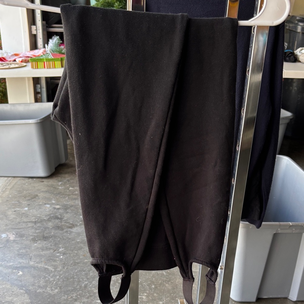 Old Navy Black Leggings with Stirrup Detail